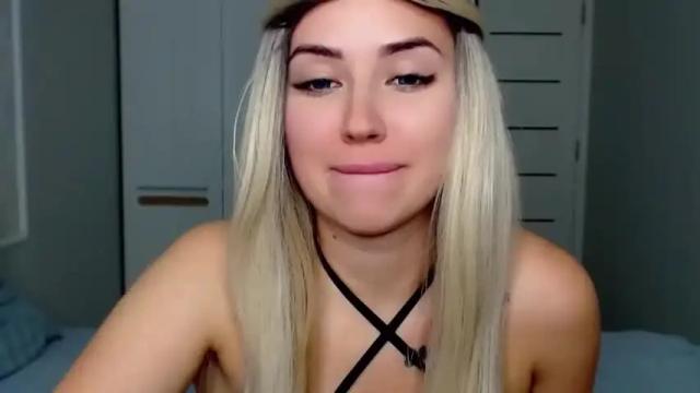 Image 8 of loveydovey88 Stream on Chaturbate on 21 months ago