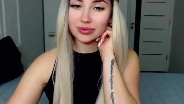 Image 3 of loveydovey88 Stream on Chaturbate on 20 months ago
