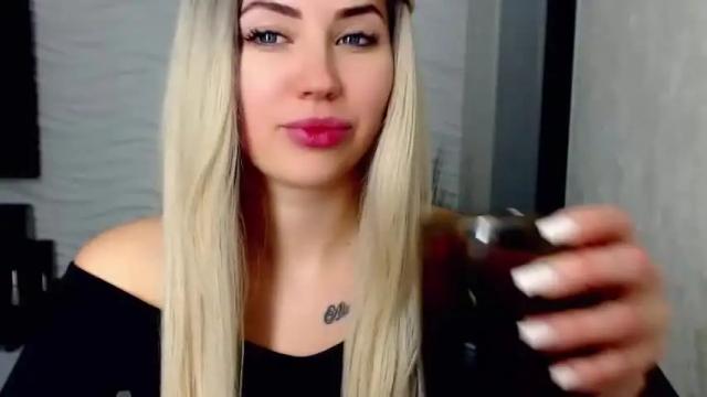 Image 12 of loveydovey88 Stream on Chaturbate on 20 months ago