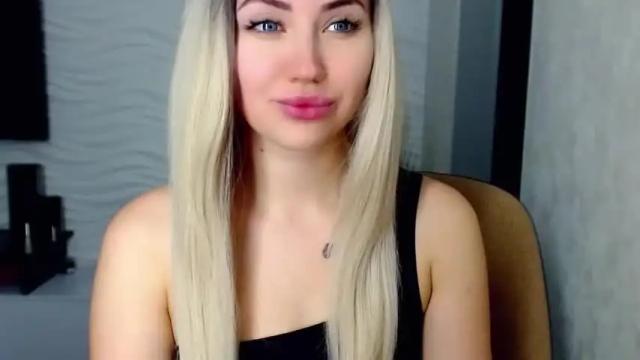 Thumbnail 2, loveydovey88's Stream at Chaturbate, 19 months ago