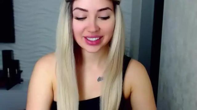 Image 7 of loveydovey88 Stream on Chaturbate on 19 months ago