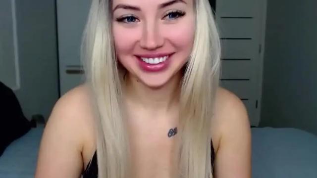 Image 12 of loveydovey88 Stream on Chaturbate on 18 months ago