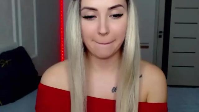 Image 10 of loveydovey88 Stream on Chaturbate on 17 months ago