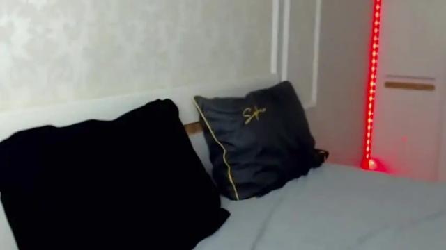 Image 3 of loveydovey88 Stream on Chaturbate on 17 months ago
