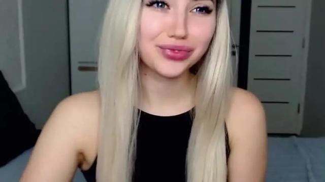 Image 12 of loveydovey88 Stream on Chaturbate on 17 months ago