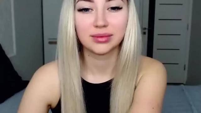 Image 3 of loveydovey88 Stream on Chaturbate on 17 months ago