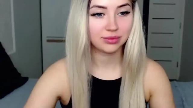 Image 8 of loveydovey88 Stream on Chaturbate on 17 months ago
