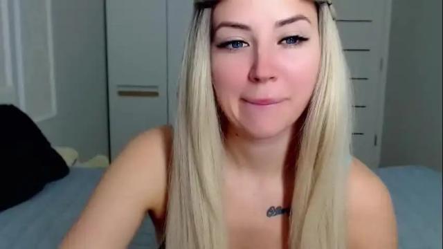 Image 11 of loveydovey88 Stream on Chaturbate on 3 months ago
