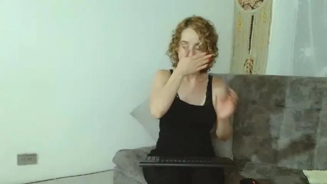 Thumbnail 3, loving__lily's Stream at Chaturbate, 19 months ago