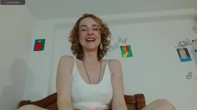 Image 8 of loving__lily Stream on Chaturbate on 16 months ago