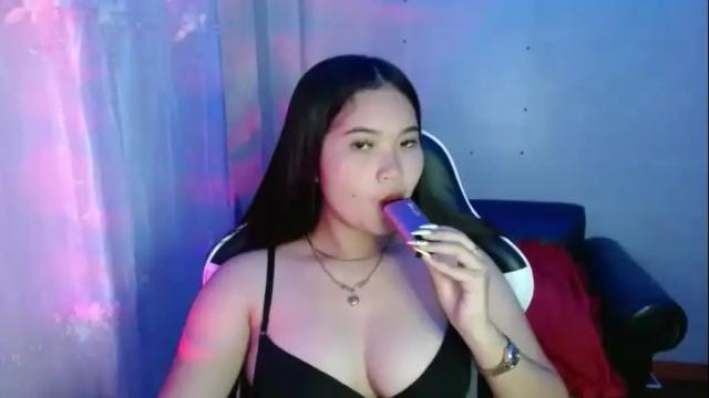 Image 3 of lovingdesire19 Stream on Chaturbate on 2 months ago