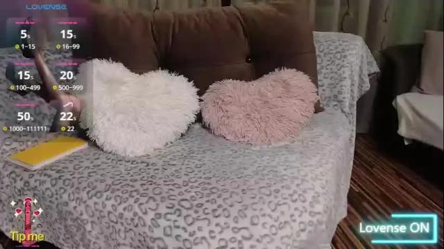 Image 3 of lovingfeetheels Stream on Chaturbate on 8 days ago