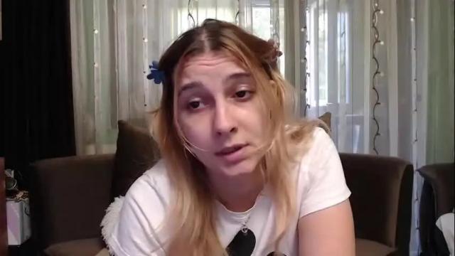 Image 11 of lovingfeetheels Stream on Chaturbate on 3 days ago