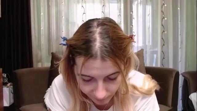 Image 12 of lovingfeetheels Stream on Chaturbate on 3 days ago