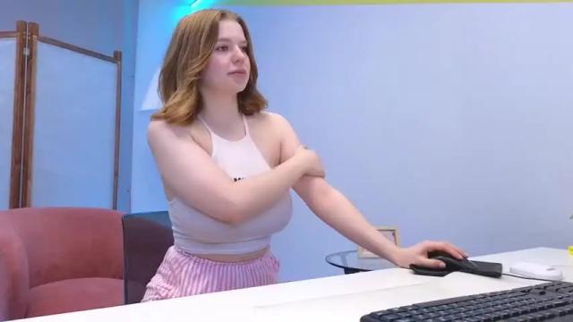 Image 11 of lovlybambi Stream on Chaturbate on 13 months ago