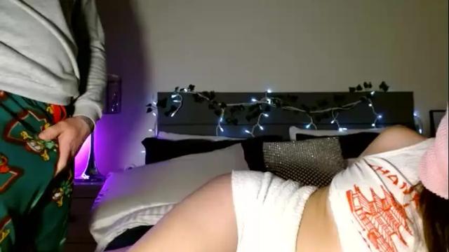 Image 4 of lowkey_couple Stream on Chaturbate on 16 months ago