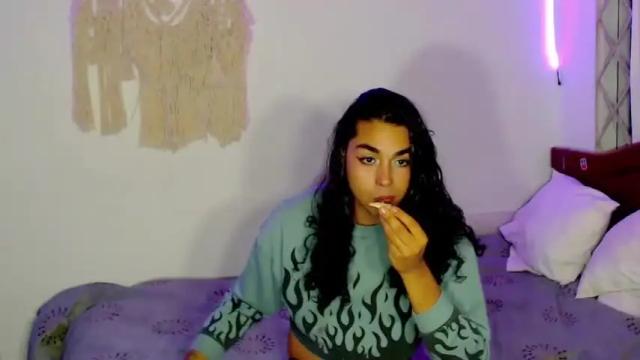 Image 2 of lsmkdeluan Stream on Chaturbate on 13 months ago