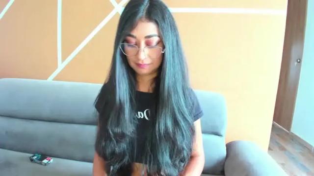 Image 8 of lu_natic Stream on Chaturbate on 19 months ago