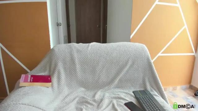 Image 12 of lu_natic Stream on Chaturbate on 17 months ago