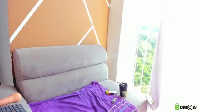 Image 12 of lu_natic Stream on Chaturbate on 16 months ago