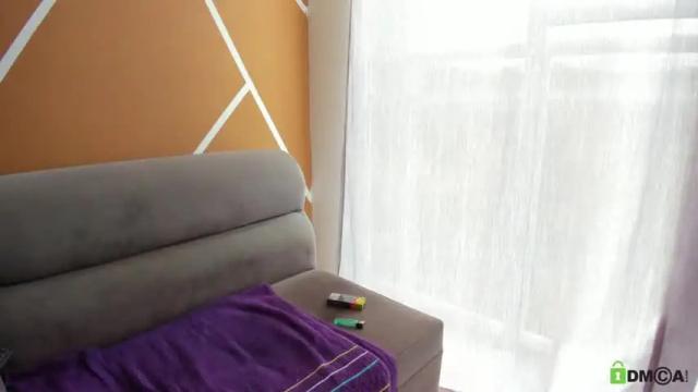 Image 12 of lu_natic Stream on Chaturbate on 16 months ago