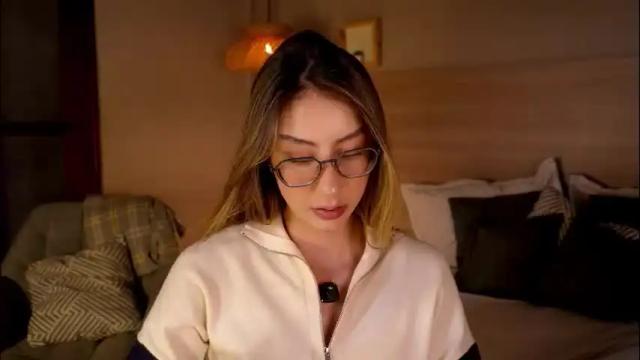 Image 2 of lua_ferch_ Stream on Chaturbate on 1 month ago
