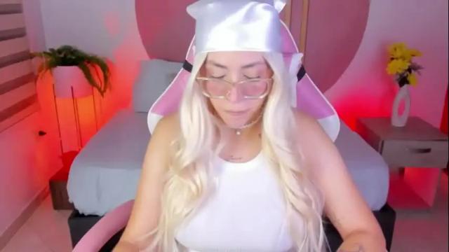 Thumbnail 1, luana_adans's Stream at Chaturbate, 5 months ago