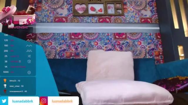 Image 4 of luana_dabbraccio_ Stream on Chaturbate on 17 months ago
