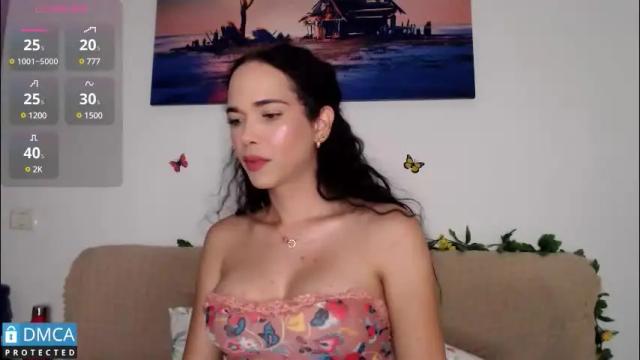 Image 7 of luara_ Stream on Chaturbate on 2 months ago