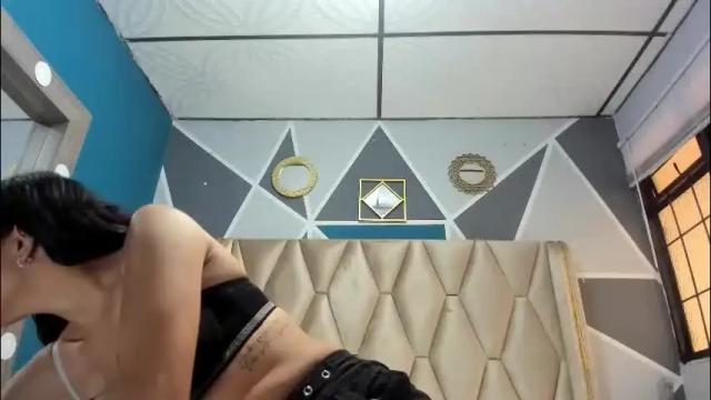 Image 4 of lucasymia_69 Stream on Chaturbate on 1 month ago