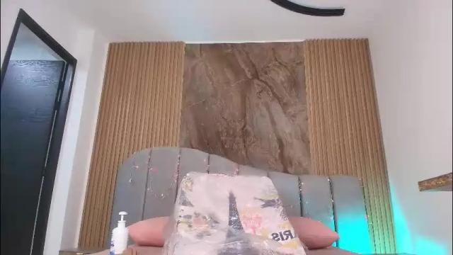 Image 3 of lucero_williams Stream on Chaturbate on 1 month ago