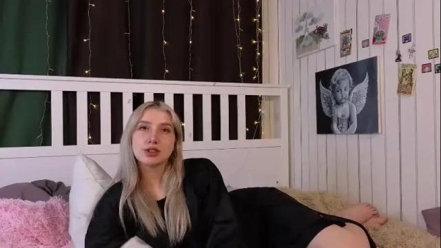Image 8 of lucettaeade Stream on Chaturbate on 1 month ago
