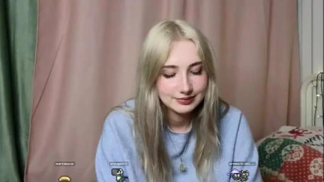 Image 7 of lucettaeade Stream on Chaturbate on 1 month ago