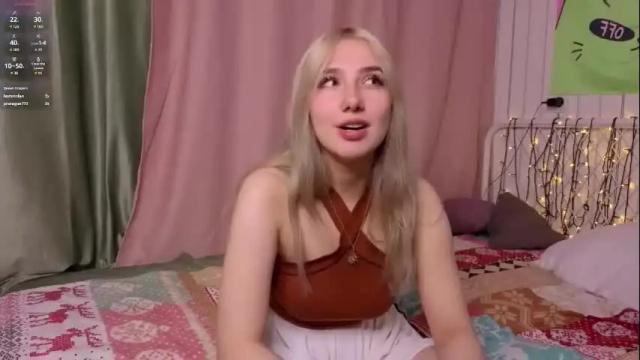 Image 6 of lucettaeade Stream on Chaturbate on 7 months ago