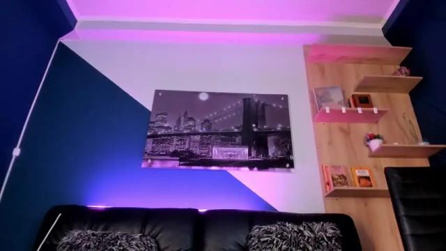 Image 6 of luchiss__ Stream on Chaturbate on 16 months ago
