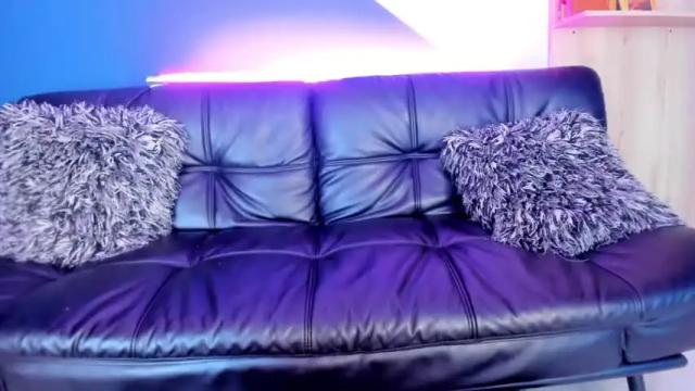 Image 12 of luchiss__ Stream on Chaturbate on 16 months ago