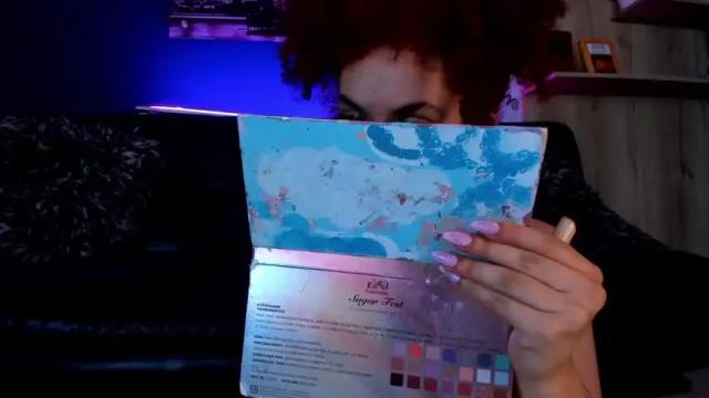 Image 6 of luchiss__ Stream on Chaturbate on 16 months ago