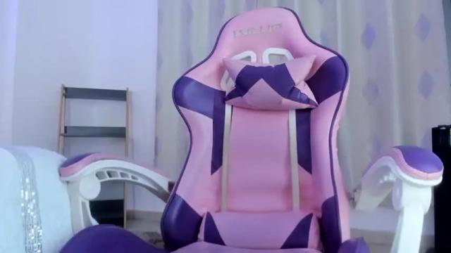 Image 8 of luchiss__ Stream on Chaturbate on 15 months ago