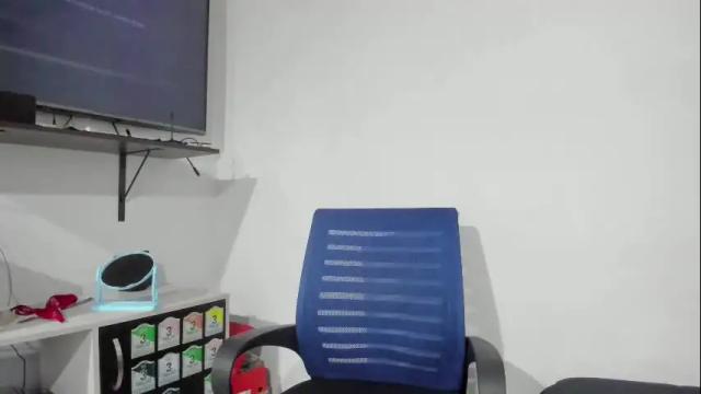 Image 7 of lucia_fuster Stream on Chaturbate on 3 months ago