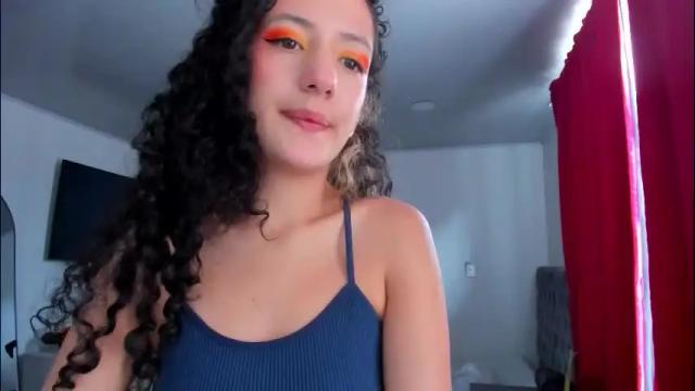 Image 11 of lucia_fuster Stream on Chaturbate on 18 hours ago