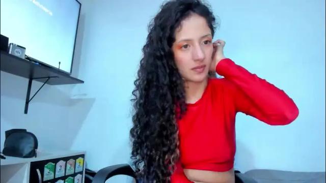 Image 10 of lucia_fuster Stream on Chaturbate on 1 month ago