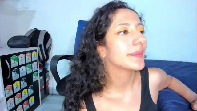 Image 12 of lucia_fuster Stream on Chaturbate on 1 month ago