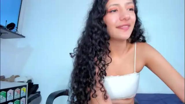 Thumbnail 3, lucia_fuster's Stream at Chaturbate, 17 days ago