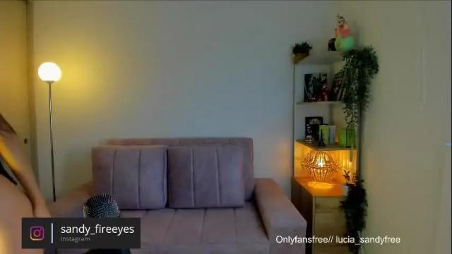 Image 2 of lucia_sandy Stream on Chaturbate on 8 days ago