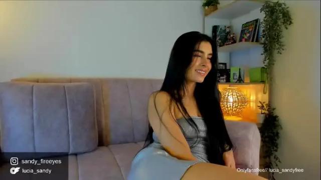 Image 3 of lucia_sandy Stream on Chaturbate on 2 days ago