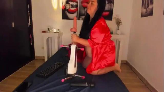 Image 6 of lucia_vonne Stream on Chaturbate on 2 days ago