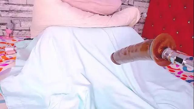 Image 11 of luciaaah Stream on Chaturbate on 1 month ago