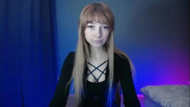 Image 6 of luciacam20 Stream on Chaturbate on 1 month ago