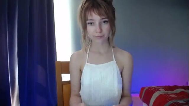 Image 4 of luciacam20 Stream on Chaturbate on 1 month ago