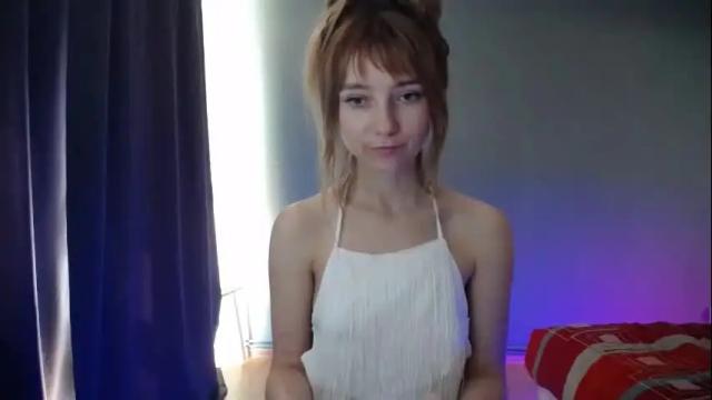 Image 7 of luciacam20 Stream on Chaturbate on 1 month ago